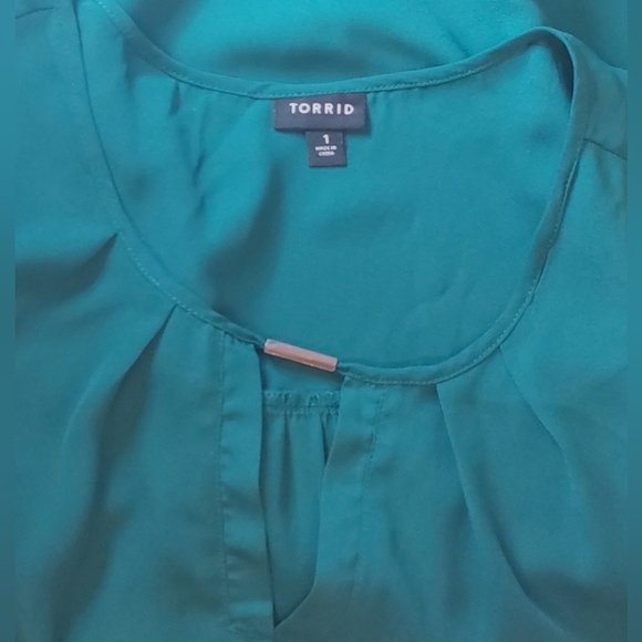 Torrid Green Clip Keyhole Size 1X Sleeveless Tank Semi-Sheer Chiffon Camisole - Picture 6 of 10